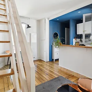 Appartamento Charming Duplex In Privatestreet, Citycenter, Parigi