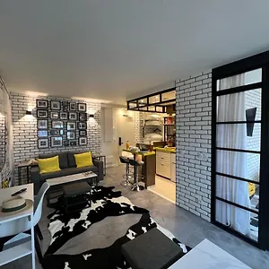 Appartamento Flandre, Parigi